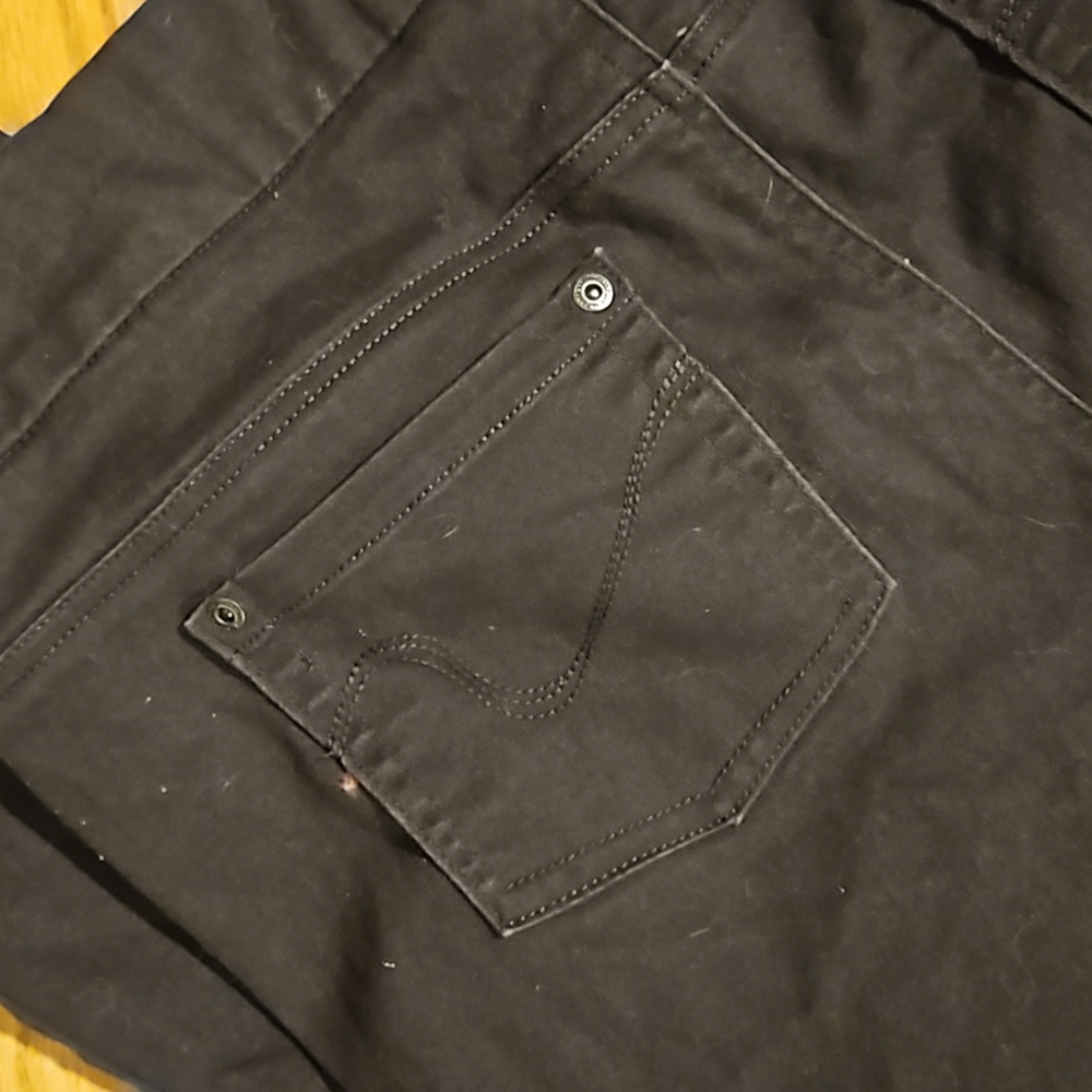 Woman's pants - Picture 2 of 4
